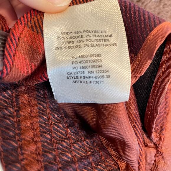 WILFRED NWT ARITZIA Dawna Check Plaid Barrel Leg Pant Burgundy Size Small Autumn - Picture 9 of 10